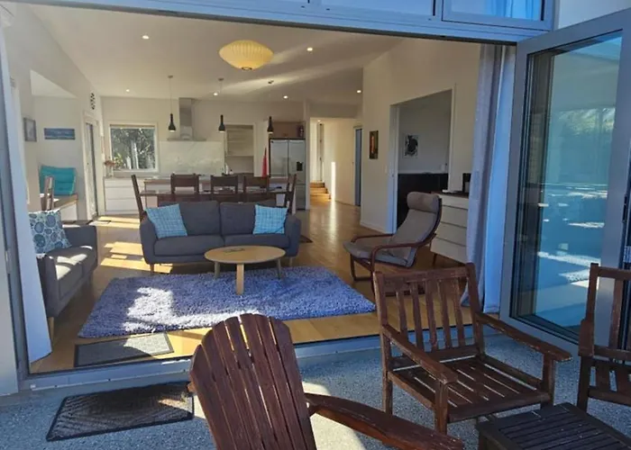 With Amazing And Mountain Views Holiday home *