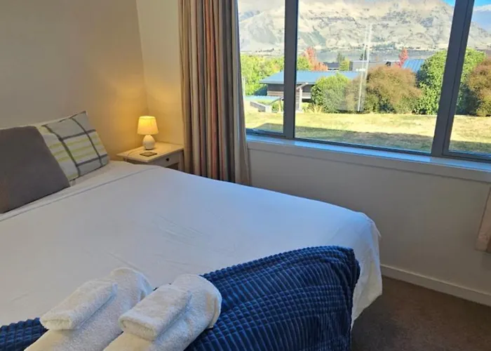 Holiday home With Amazing And Mountain Views Wanaka